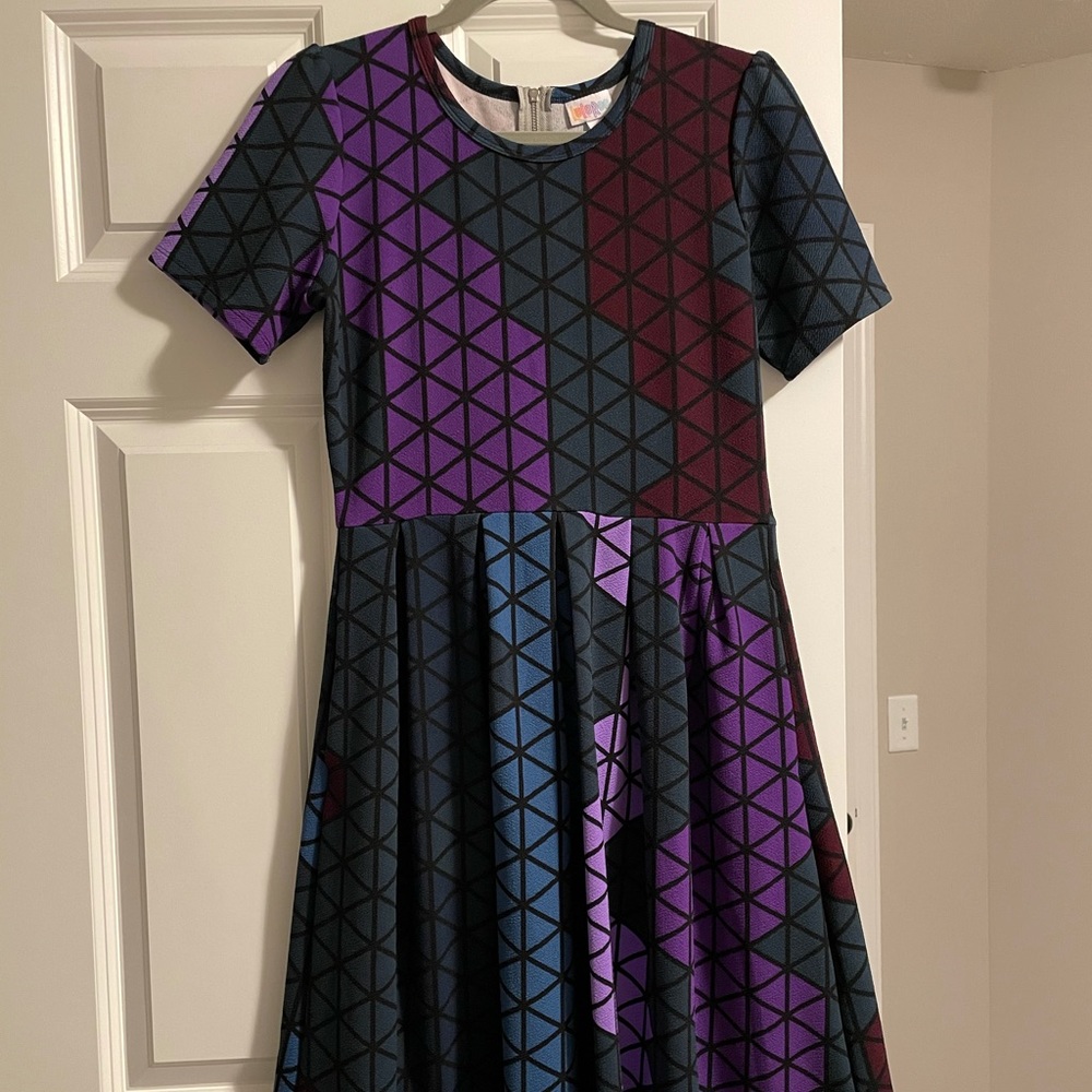 *RARE* VINTAGE lularoe Amelia
